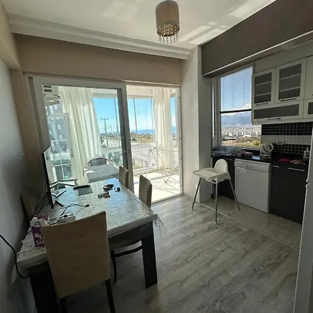 Guven Sitesi Apartment